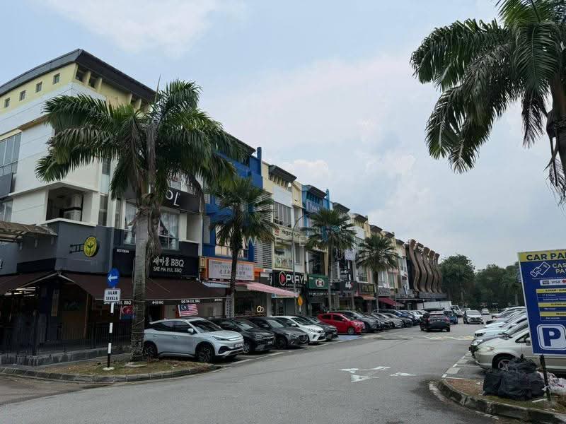 Shop for Sale in Taman Sutera Utama (Skudai) - Wee Howe - Exterior - PropertyGuru.com.my