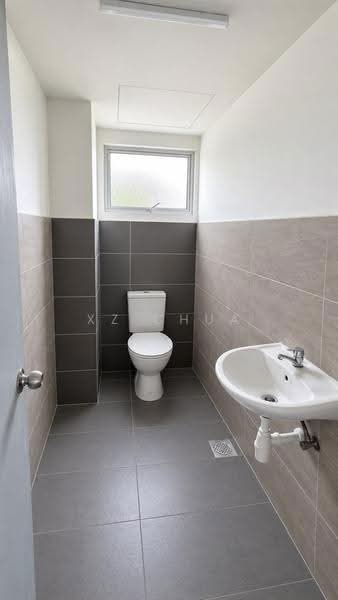 Kedai untuk Dijual di Iskandar Puteri (Nusajaya) (Johor) - XZ CHUA - Bathroom - PropertyGuru.com.my