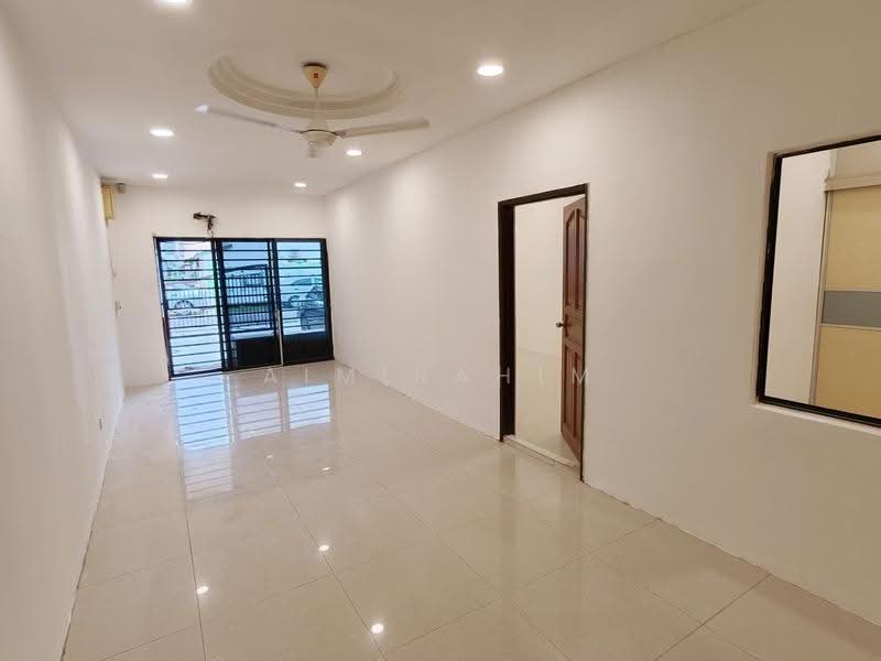 Rumah Teres 1-Tingkat untuk Dijual di Taman Sri Serdang (Seri Kembangan) - AimiRahim Hartanah - PropertyGuru.com.my