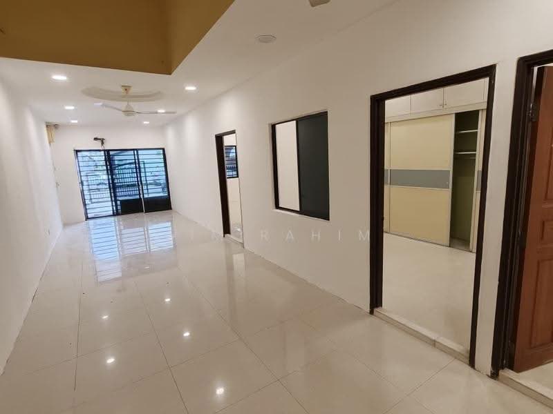Rumah Teres 1-Tingkat untuk Dijual di Taman Sri Serdang (Seri Kembangan) - AimiRahim Hartanah - PropertyGuru.com.my
