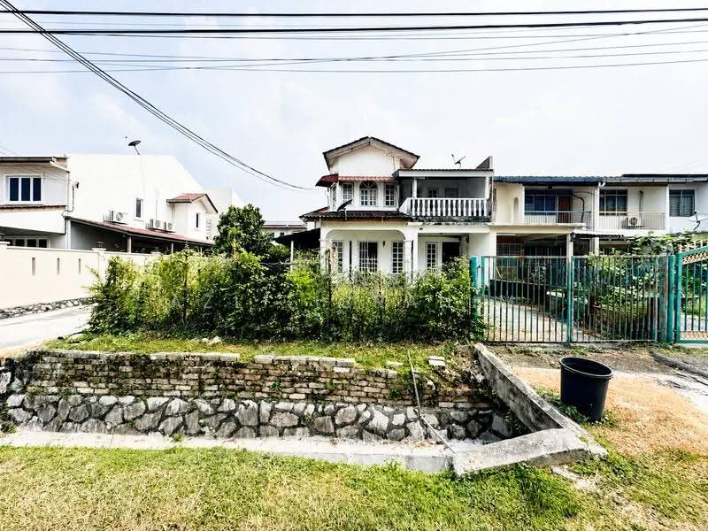 Rumah Teres 2-Tingkat untuk Dijual di SS8 (Petaling Jaya) - Azli Ibrahim - Exterior - PropertyGuru.com.my