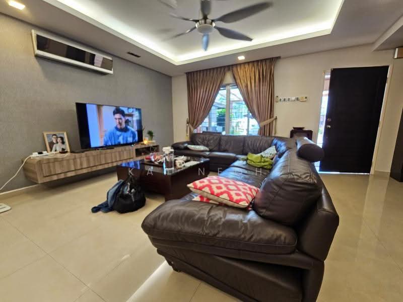 Rumah Teres 3-Tingkat untuk Dijual di Taman Bukit Segar (Cheras) - KAT NEOH - Living Room - PropertyGuru.com.my