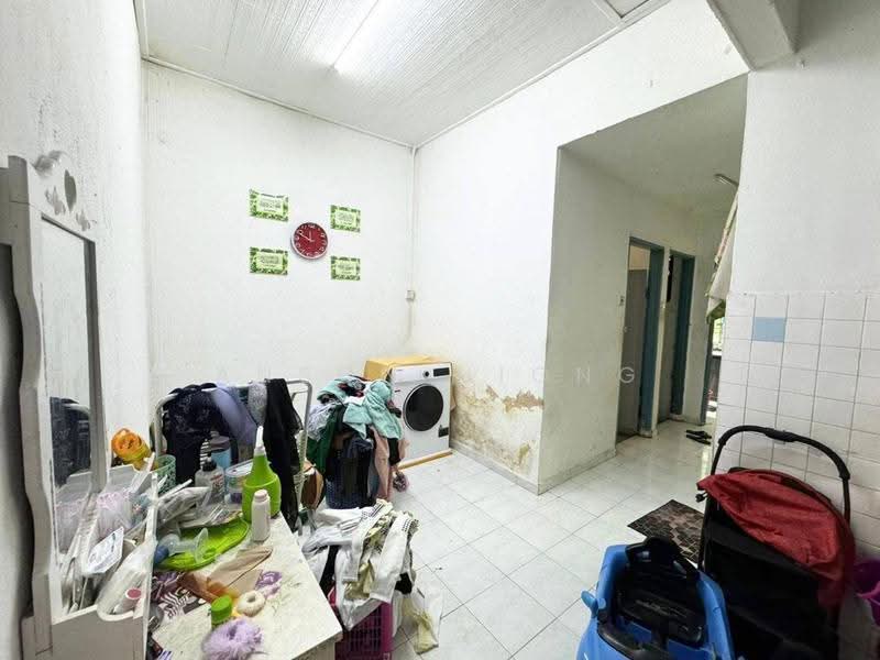 Rumah Teres 1-Tingkat untuk Dijual di Taman Saga (Senai) - Anson Hiong - PropertyGuru.com.my
