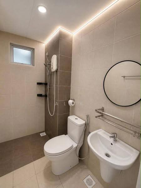 Service Residence for Rent at Pangsapuri Tanah Emas (Golden Sands) - Alex How - Bathroom - PropertyGuru.com.my
