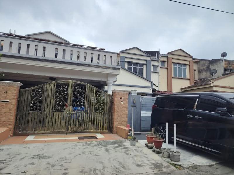 2-storey Terraced House for Sale in Taman Lestari Perdana (Seri Kembangan) - Leo Lim - Exterior - PropertyGuru.com.my