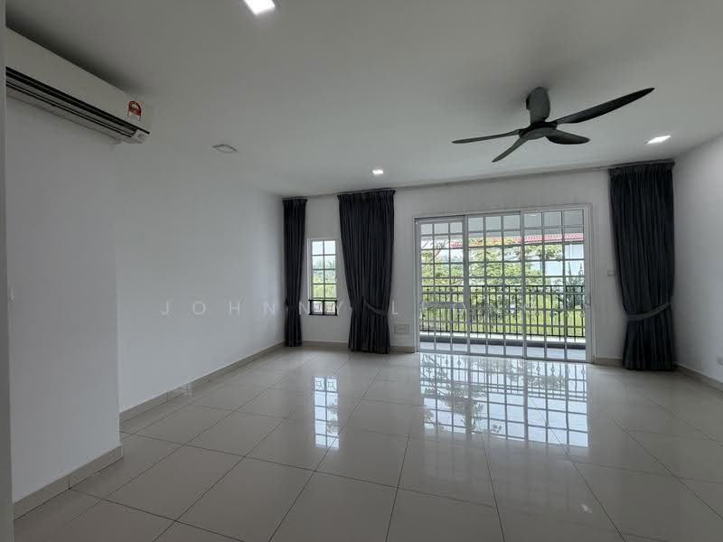 2.5-storey Terraced House for Sale in Setia Eco Glades (Cyberjaya) - Johnny Leong - Living Room - PropertyGuru.com.my