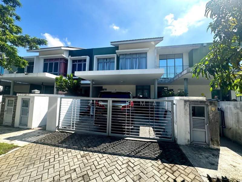 Rumah Teres untuk Dijual di Cyberjaya (Selangor) - Fazri Omar - Exterior - PropertyGuru.com.my