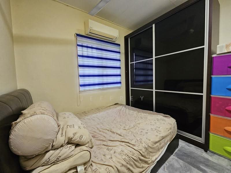 2-storey Terraced House for Sale in Taman Bukit Permai (Ampang) - Jeffrey Ooi - Bedroom - PropertyGuru.com.my