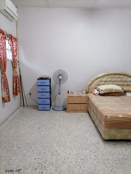 Rumah Teres untuk Dijual di Taman Bayu Perdana (Klang) - Jenson Low - Bedroom - PropertyGuru.com.my