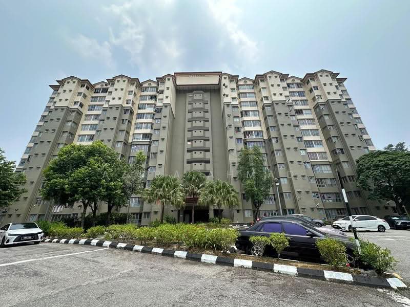 Pangsapuri untuk Dijual di Bandar Kinrara - Azira Ahmad - Exterior - PropertyGuru.com.my