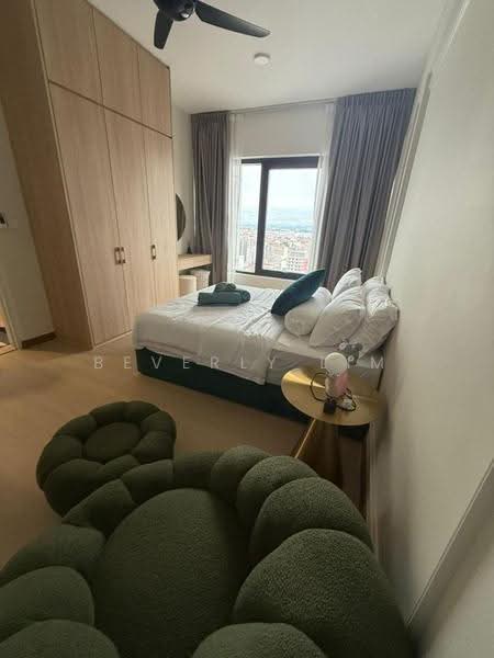 Kediaman Servis untuk Dijual di Tropicana 218 Macalister - Beverly Lim - Bedroom - PropertyGuru.com.my