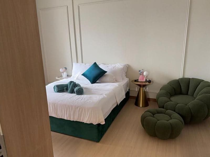 Kediaman Servis untuk Dijual di Tropicana 218 Macalister - Beverly Lim - Bedroom - PropertyGuru.com.my