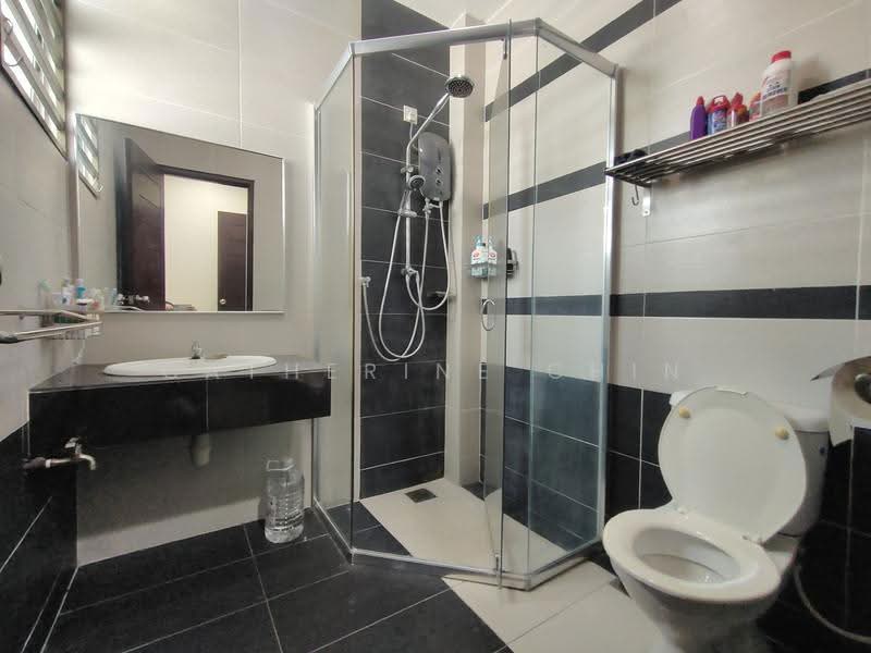 2-storey Terraced House for Sale in Ipoh (Perak) - Catherine Chin - Bathroom - PropertyGuru.com.my