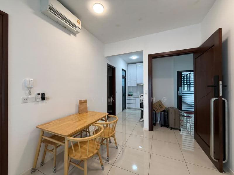Condominium for Sale at Queens Residences Q2 @ Queens Waterfront - Calvin Teng - Dining Room - PropertyGuru.com.my