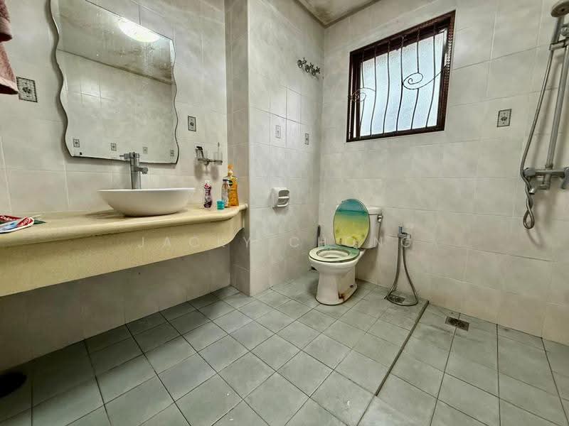 2.5-storey Terraced House for Sale in Sunway Spk (Kuala Lumpur) - JACKY CHONG - Bathroom - PropertyGuru.com.my