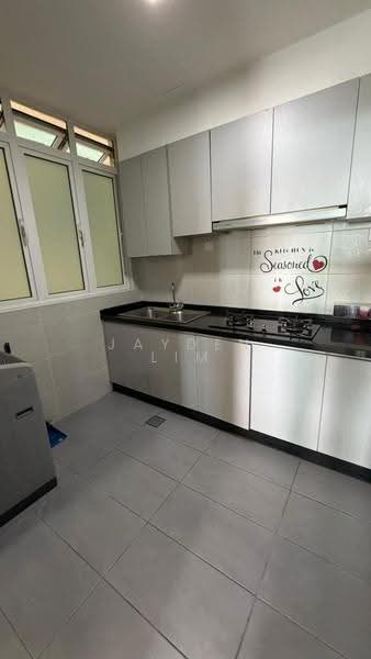 Kediaman Servis untuk Disewa di KSL Residence @ Daya - Jayden Lim - Kitchen - PropertyGuru.com.my