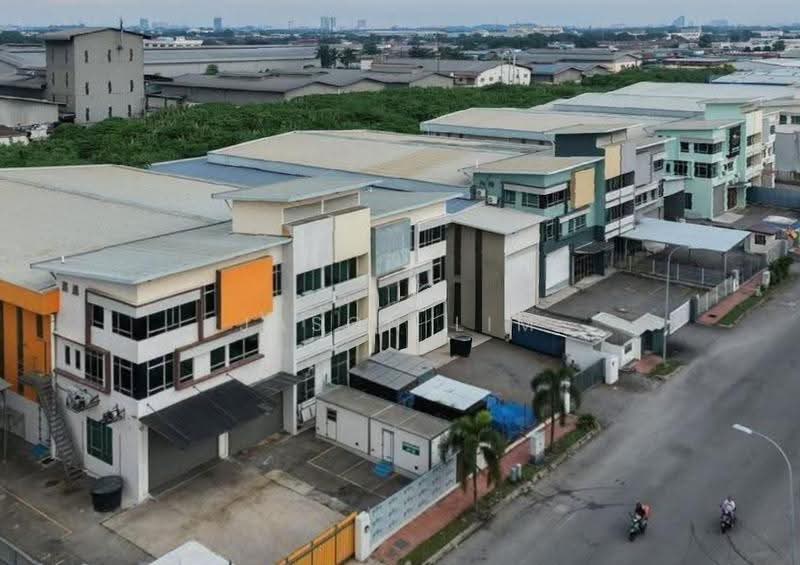 Semi-D Factory for Sale in Kawasan Perindustrian Sungai Puloh (Kapar) - Jason Lim - Exterior - PropertyGuru.com.my