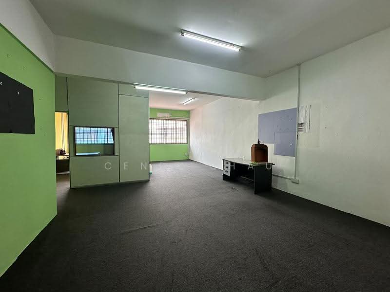 Shop / Office untuk Disewa di Taman Universiti (Skudai) - Cendy Chau - PropertyGuru.com.my