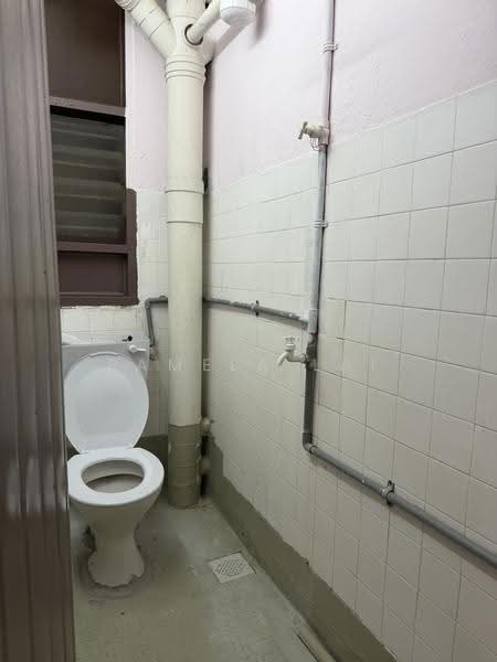 Flat for Rent at Cheras Ria - Pamela Lai - Bathroom - PropertyGuru.com.my