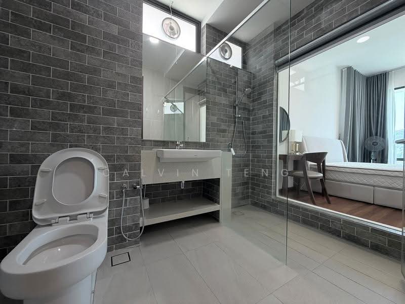 Kondominium untuk Dijual di Queens Residences Q1 @ Queens Waterfront - Calvin Teng - Bathroom - PropertyGuru.com.my