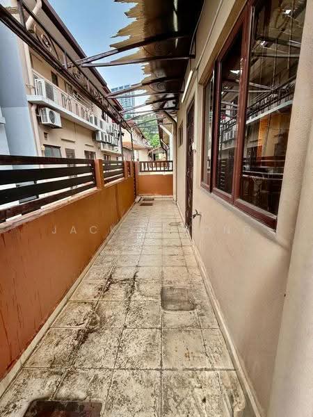 2.5-storey Terraced House for Sale in Sunway SPK Damansara (Batu) - JACKY CHONG - Balcony - PropertyGuru.com.my