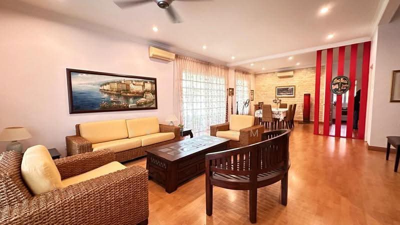 Rumah Teres 2-Tingkat untuk Dijual di Kemuning Utama (Shah Alam) - SK Thiam - Living Room - PropertyGuru.com.my