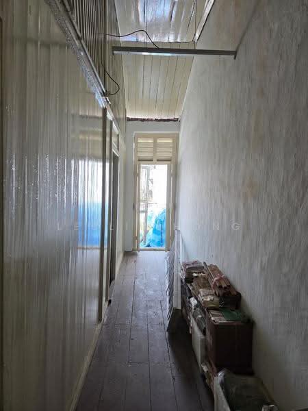 Rumah Teres 2-Tingkat untuk Dijual di George Town (Penang) - Leslie Hong - Corridor - PropertyGuru.com.my