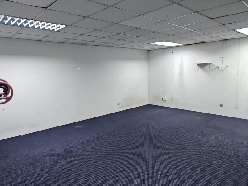 Shop / Office untuk Disewa di Taman Universiti (Skudai) - Jesy Tey - Interior - PropertyGuru.com.my