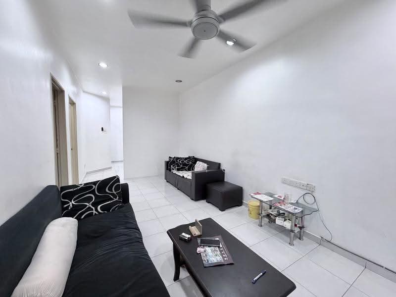 Rumah Teres 2-Tingkat untuk Dijual di Bandar Putra Jaya (Tebrau) - Joan Tong - Living Room - PropertyGuru.com.my