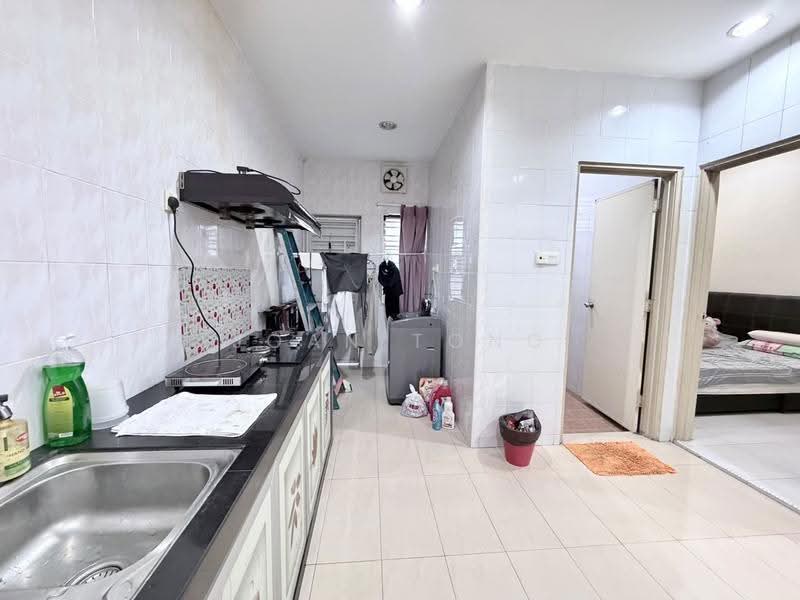 Rumah Teres 2-Tingkat untuk Dijual di Bandar Putra Jaya (Tebrau) - Joan Tong - Kitchen - PropertyGuru.com.my