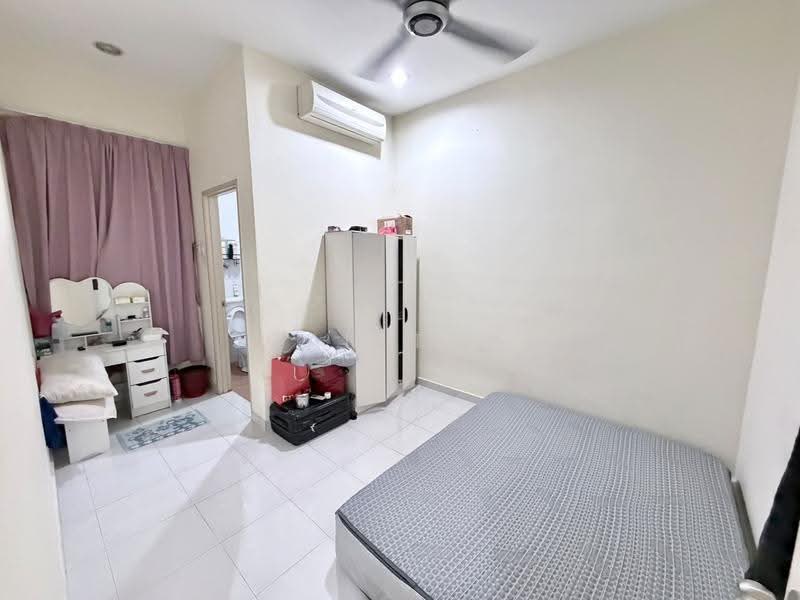 Rumah Teres 2-Tingkat untuk Dijual di Bandar Putra Jaya (Tebrau) - Joan Tong - Bedroom - PropertyGuru.com.my