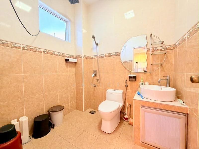 Semi-Detached House for Sale in Horizon Hills (Iskandar Puteri (Nusajaya)) - Janice . - Bathroom - PropertyGuru.com.my