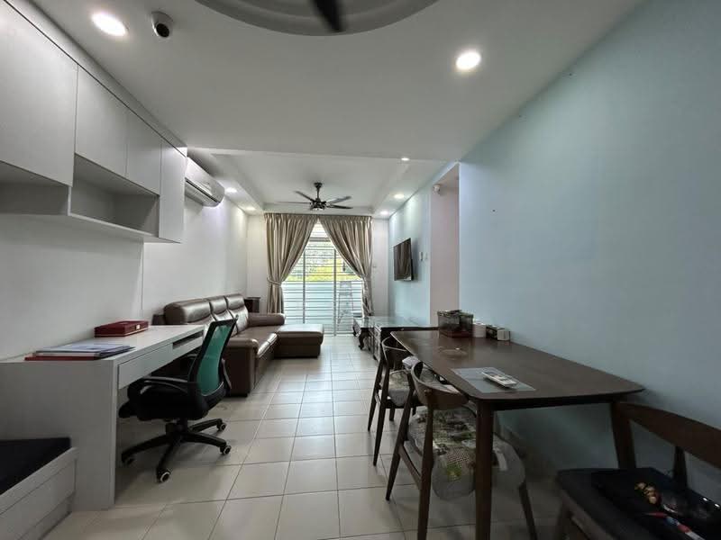 Apartment for Rent at Lake View Suites - Rene Tew - Living Room - PropertyGuru.com.my