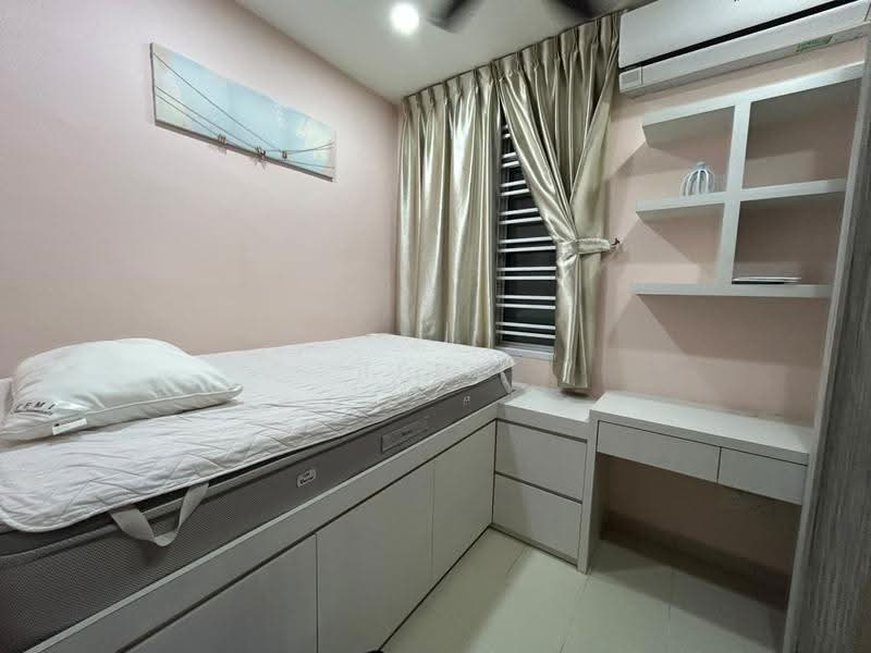 Apartment for Rent at Lake View Suites - Rene Tew - Bedroom - PropertyGuru.com.my