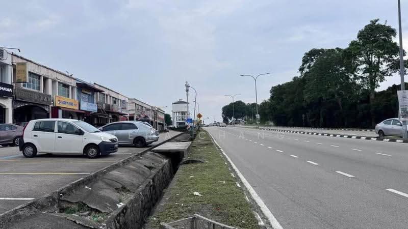 Shop for Sale in Taman Ungku Tun Aminah (Skudai) - Vera Chang - Exterior - PropertyGuru.com.my
