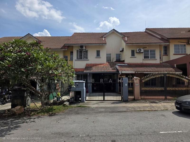 2-storey Terraced House for Sale in Seksyen 15 (Bangi) - Azli Ibrahim - Exterior - PropertyGuru.com.my