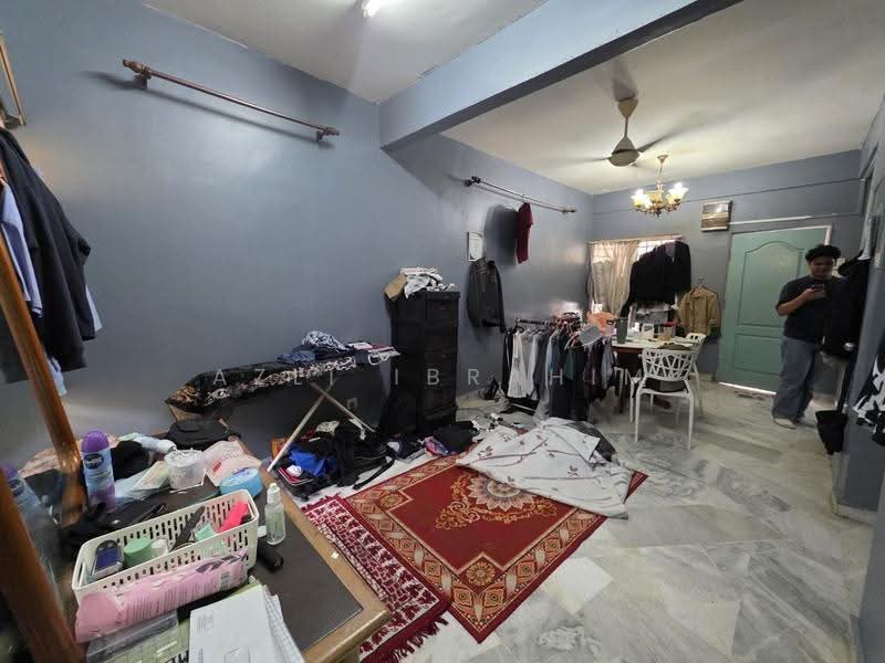 2-storey Terraced House for Sale in Seksyen 15 (Bangi) - Azli Ibrahim - Interior - PropertyGuru.com.my