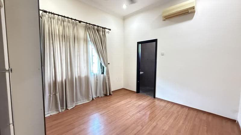 Rumah Berkembar untuk Dijual di Beverly Heights (Ampang) - Kew . - PropertyGuru.com.my