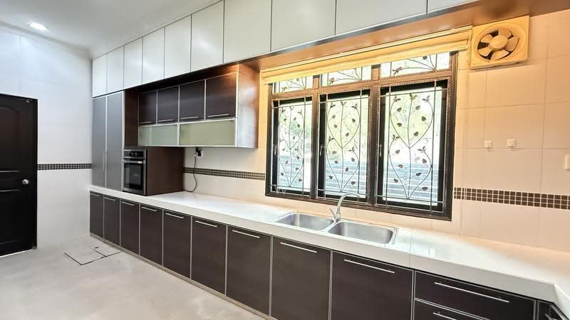 Rumah Berkembar untuk Dijual di Beverly Heights (Ampang) - Kew . - PropertyGuru.com.my