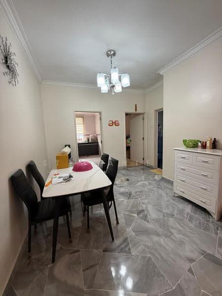 Apartment for Sale at Casa Ria - Stephanie . - Dining Room - PropertyGuru.com.my