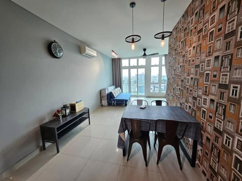 Kondominium untuk Dijual di One Medini - Daniel Yong - Living Room - PropertyGuru.com.my