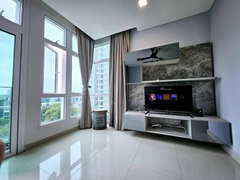 Kondominium untuk Dijual di One Medini - Daniel Yong - Living Room - PropertyGuru.com.my