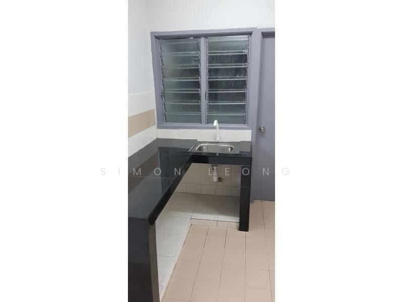 Pangsapuri untuk Disewa di Flora Damansara Apartment - Simon Leong - Kitchen - PropertyGuru.com.my