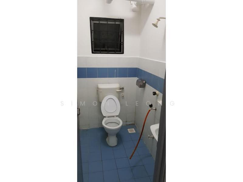 Pangsapuri untuk Disewa di Flora Damansara Apartment - Simon Leong - Bathroom - PropertyGuru.com.my