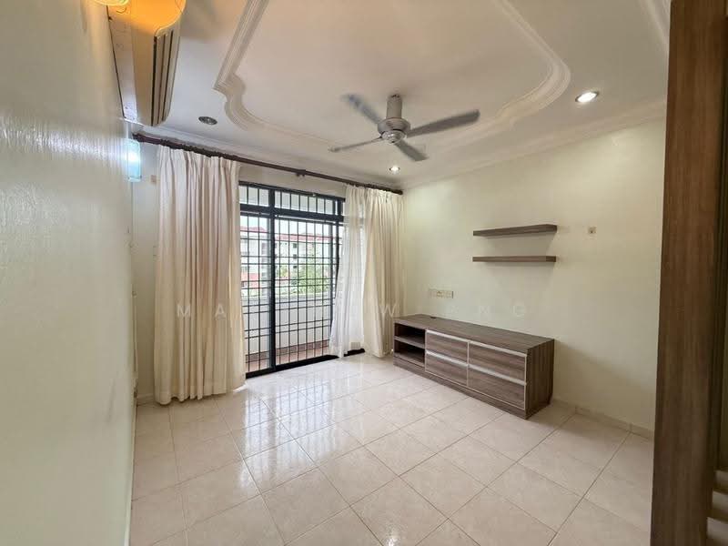 Condominium for Sale at Sunrise Garden Condominium - Matthew Png - Living Room - PropertyGuru.com.my