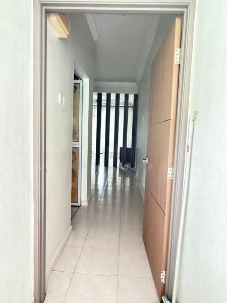 Condominium for Sale at Sunrise Garden Condominium - Matthew Png - Corridor - PropertyGuru.com.my