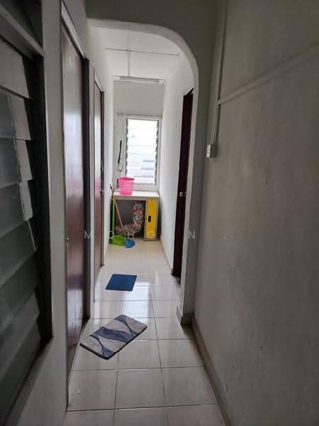 Rumah Teres 2-Tingkat untuk Dijual di Usj 1 (Subang Jaya) - Mohgan . - Corridor - PropertyGuru.com.my