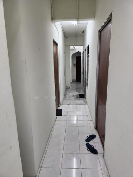 Rumah Teres 2-Tingkat untuk Dijual di Usj 1 (Subang Jaya) - Mohgan . - Corridor - PropertyGuru.com.my