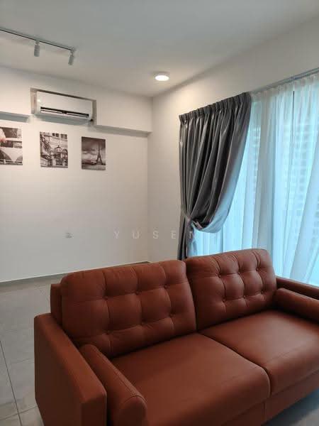 Kediaman Servis untuk Disewa di Savana @ Utropolis - Yusen . - Living Room - PropertyGuru.com.my