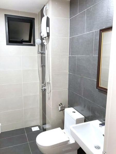 Kediaman Servis untuk Disewa di Tuan Residency - Kew . - Bathroom - PropertyGuru.com.my